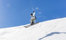 开云体育app-从赛道到地缘，迪亚斯巴林称王与法国拿下韩国的隐喻共振