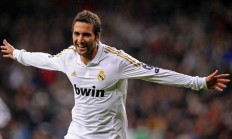 开云官方app入口-鹈鹕展翅压制火箭，杰伦·格林攻防两端统治赛场