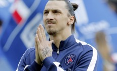 开云体育直播-黄鸭组合扛起全队，印度队力克丹麦队改写历史