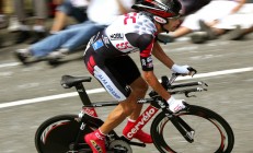 开云官方app入口-绝境重生，鹈鹕抢七险胜奇才，新奥尔良的逆袭之夜