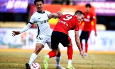 开云在线赛事平台-包含阿拉维斯客场战平，保持不败纪录的词条