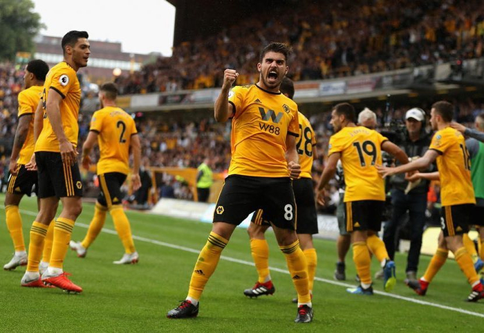 包含狼队连胜收官，惊艳英超升班马的词条