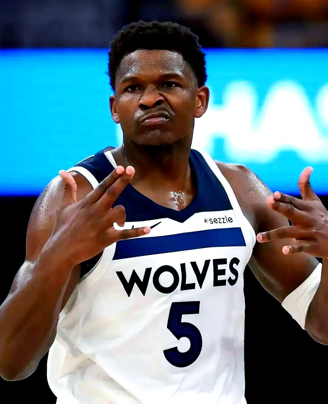 日本篮球明星在比赛中斩获大捷 日本篮球明星在比赛中斩获大捷