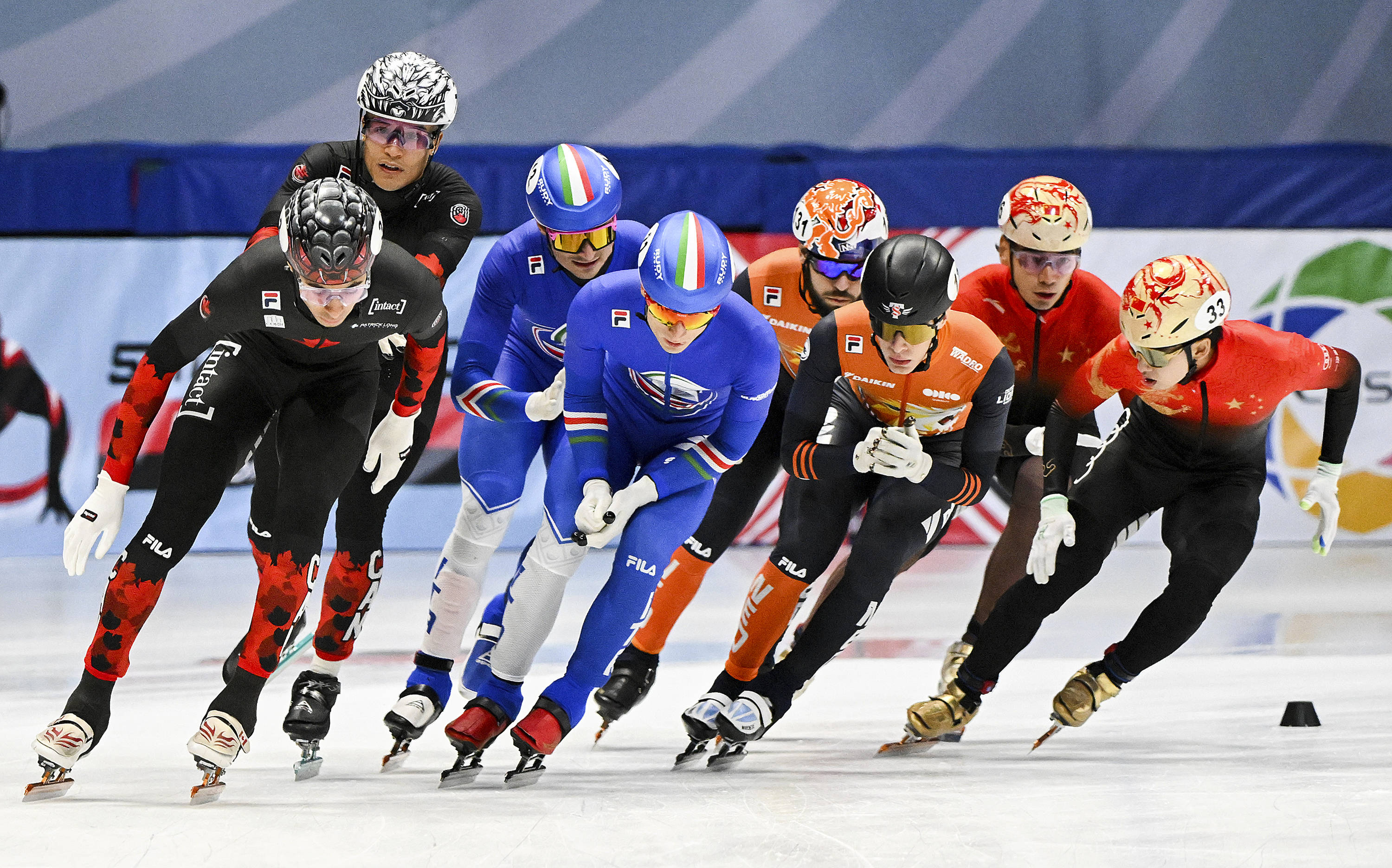 亚洲足球冬季训练开始,球员纷纷展现出色表现的简单介绍 亚洲足球冬季训练开始,球员纷纷展现出色表现的简单介绍