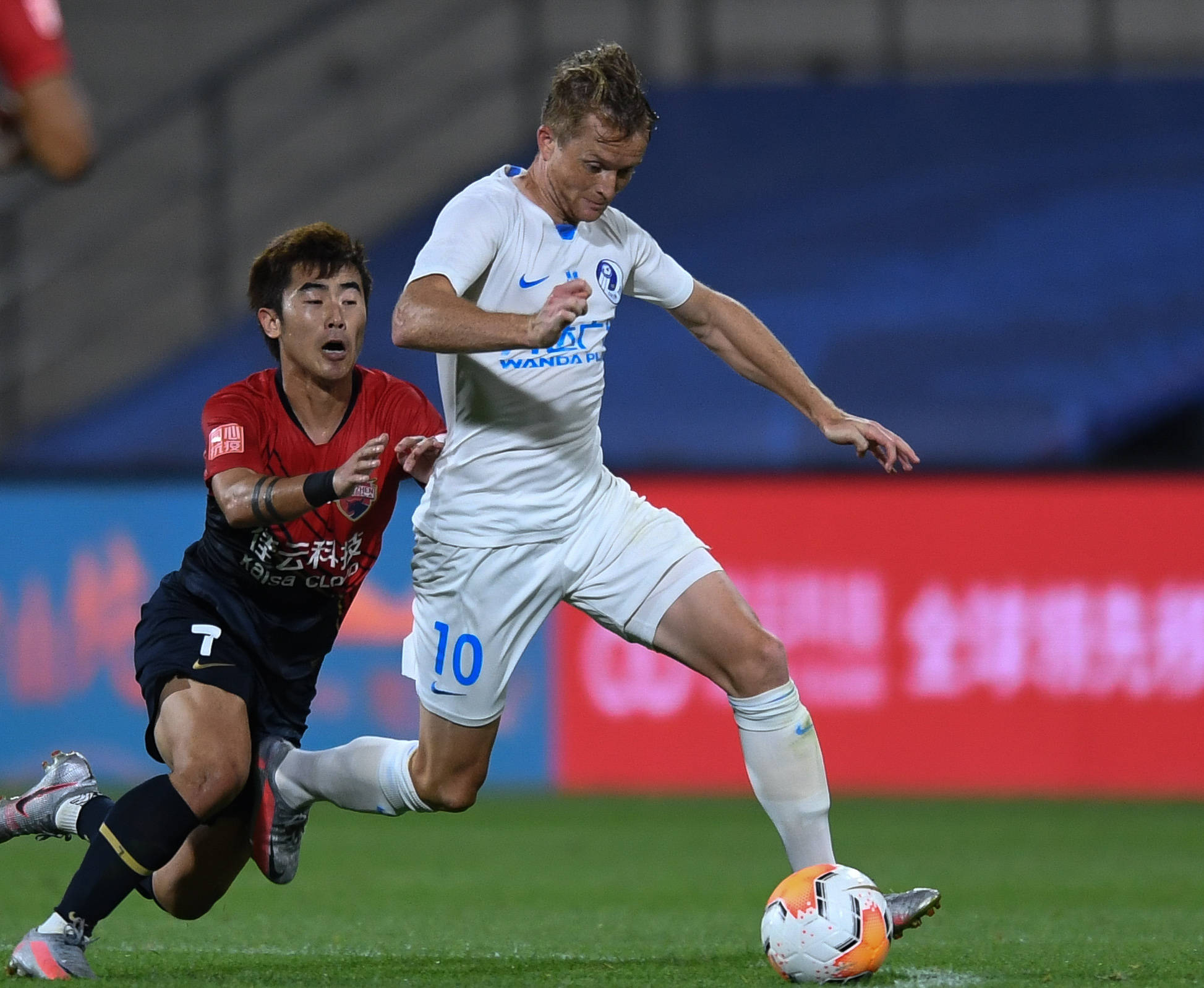 深圳佳兆业队喜迎主场连胜！的简单介绍