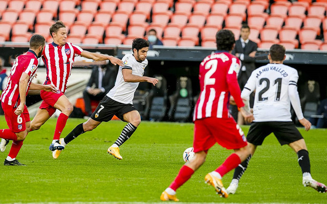 关于埃瓦尔后防连吞两球客场失利的信息