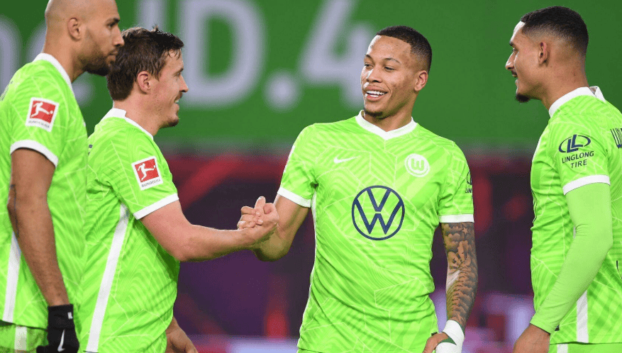 关于沃尔夫斯堡足球俱乐部喜获胜利，队员们展现出顽强的斗志的信息