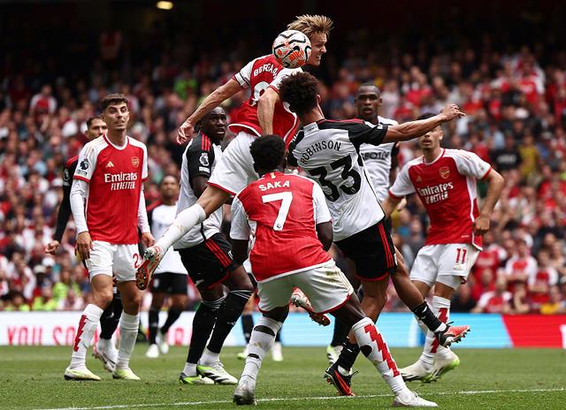 包含AC米兰力克希腊，哈弗茨关键制胜的词条