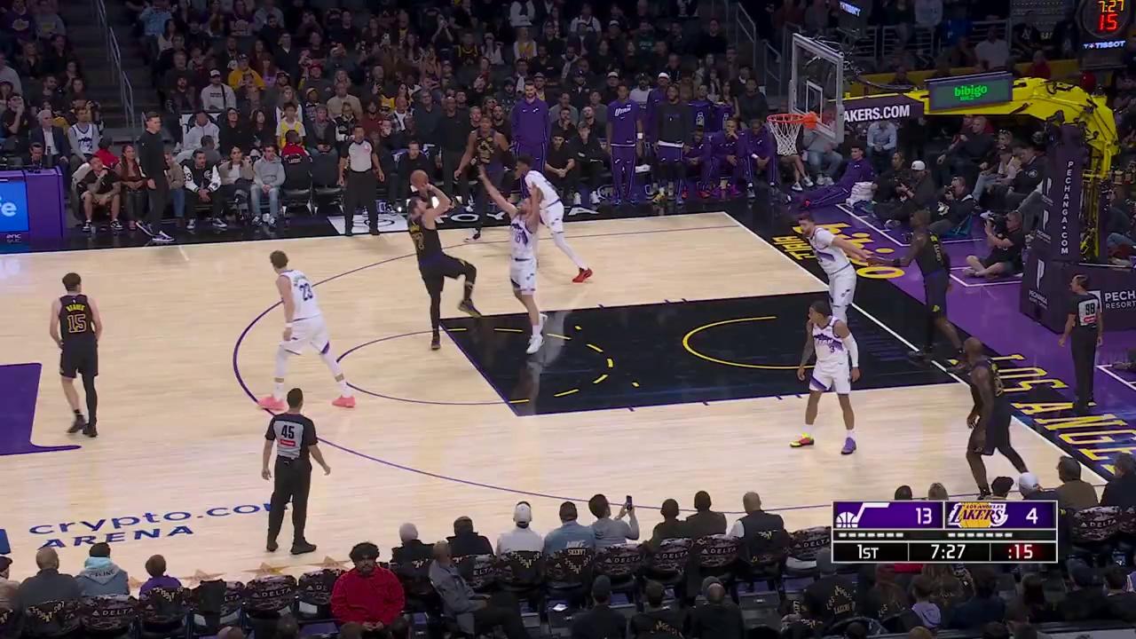 火箭绝地反击黄蜂，东契奇高光表现的简单介绍