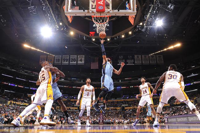 关于爵士客场豪取胜利，另一风暴复获胜的信息