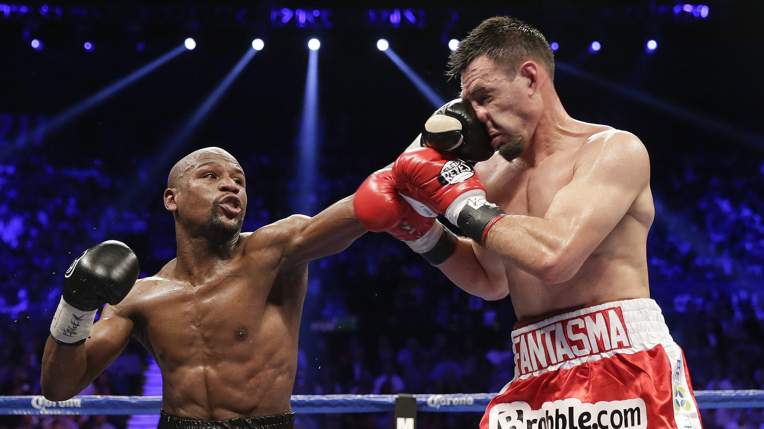 奥亚尔萨瓦尔刷新纪录,克罗地亚收割葡萄牙,一场战术与意志的胜利