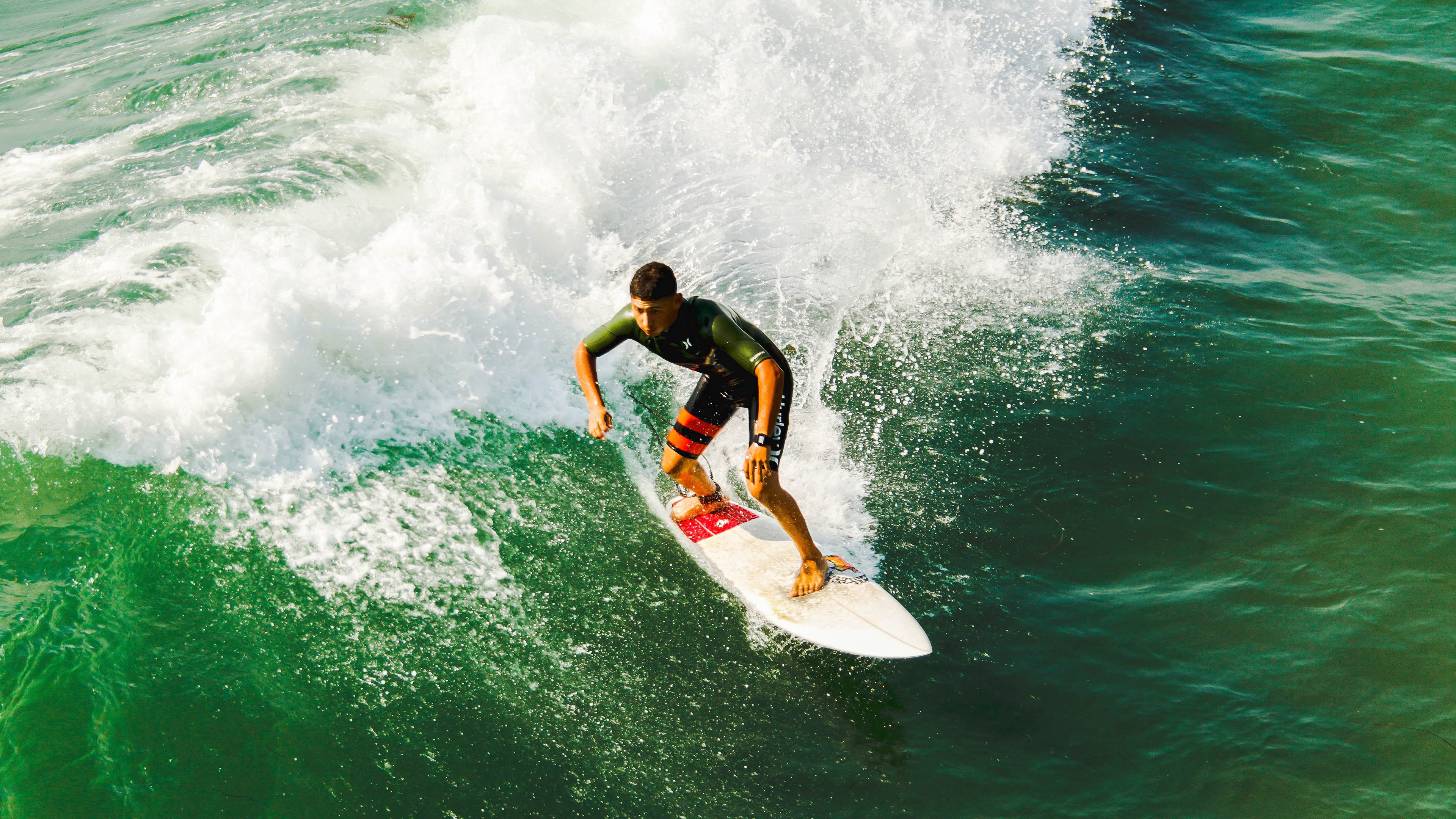 南半球风暴席卷安联,萨内闪电破局,新西兰式强势让拜仁提前臣服