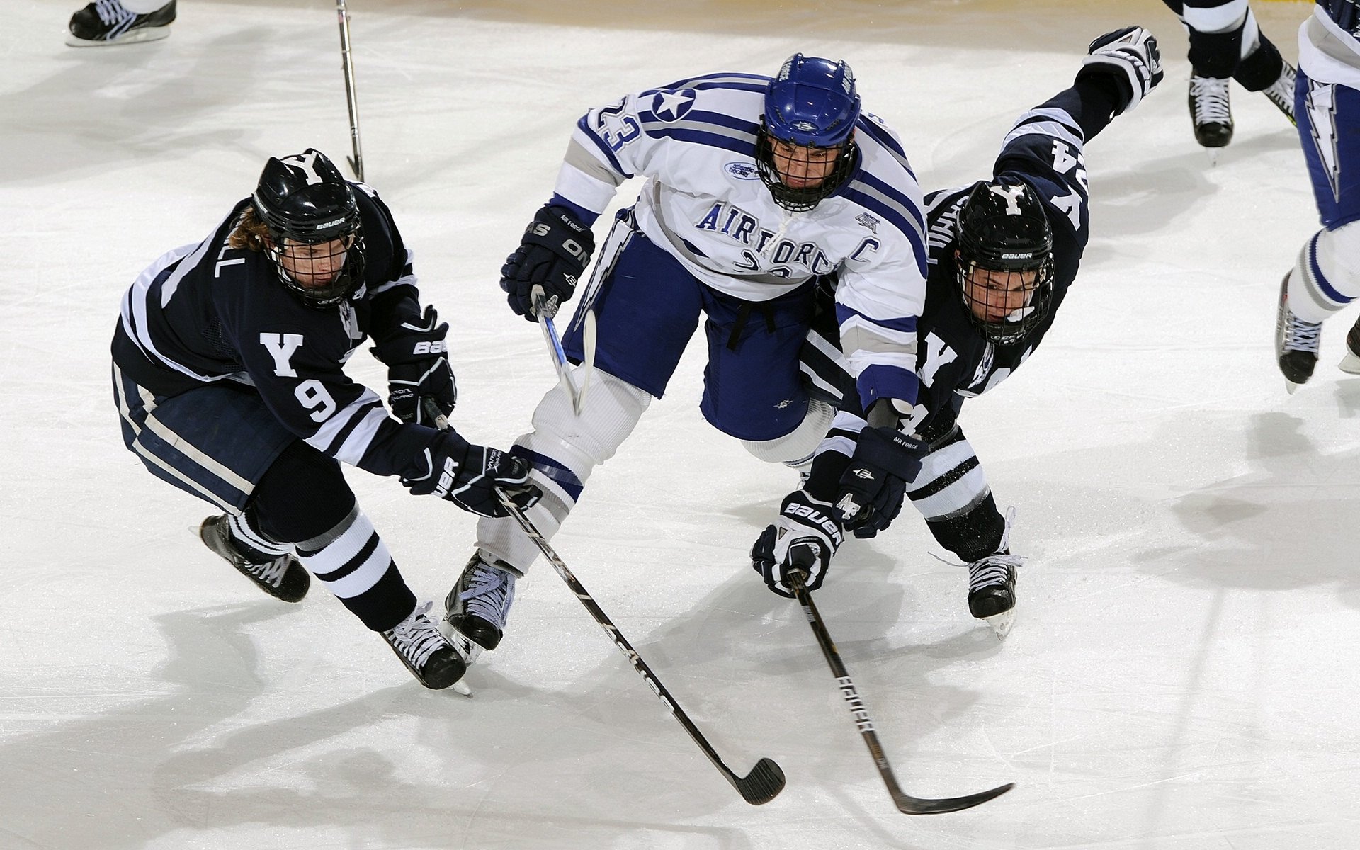 火箭绝杀吉林队,麦科勒姆扛起全队,一场定义领袖价值的比赛
